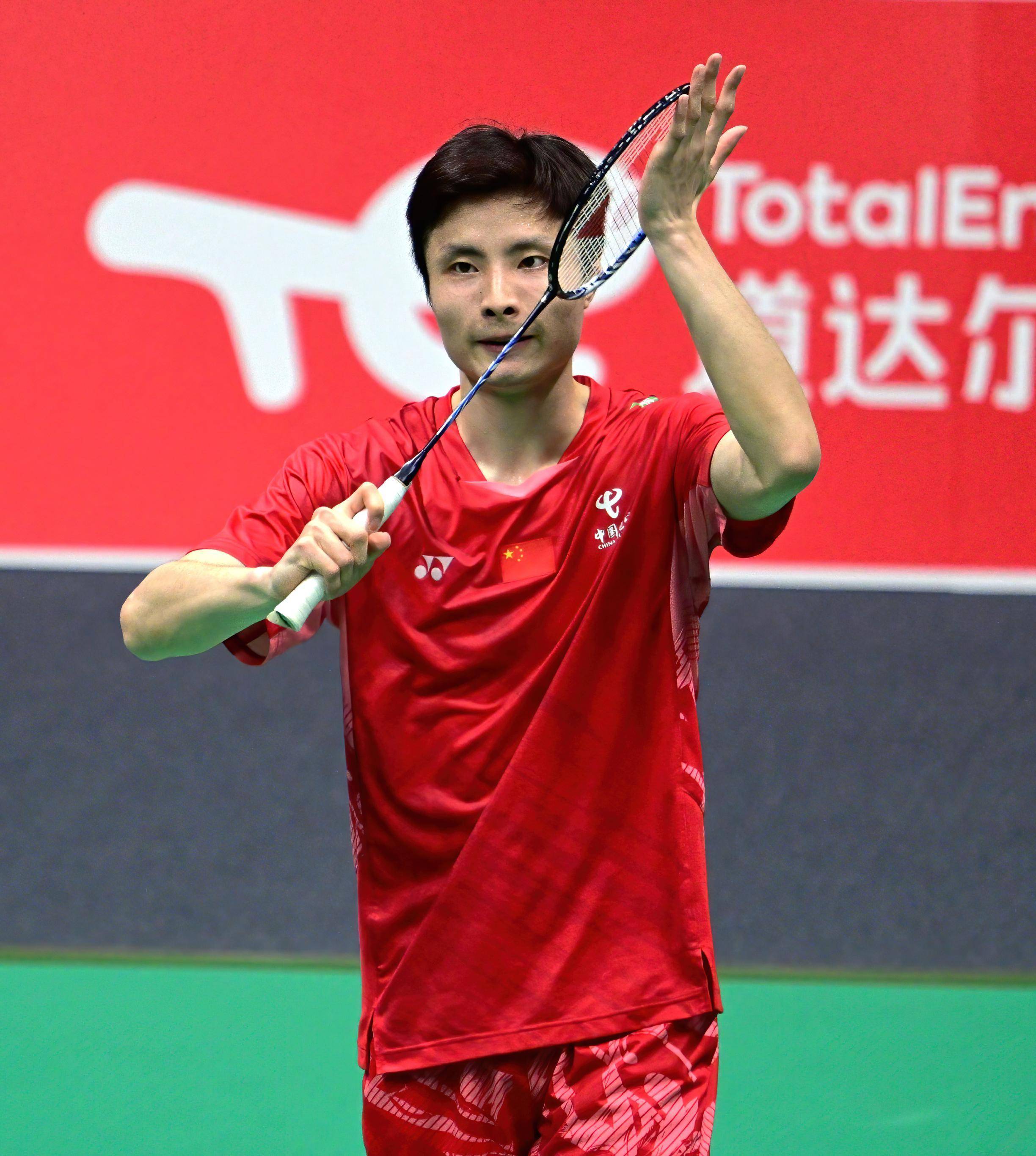 印尼队险胜马来西亚队，石宇奇刷新纪录