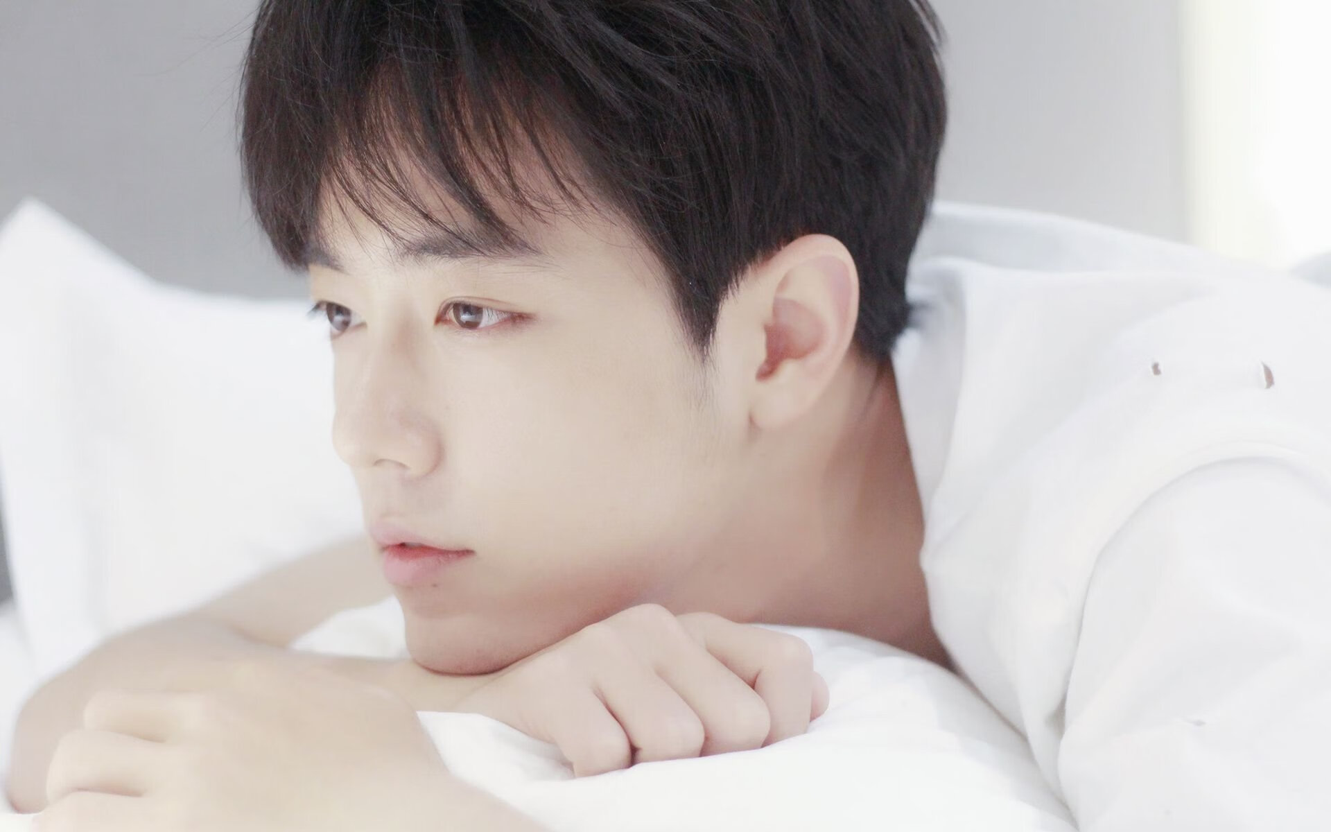 命运的加时赛,当篮球场上演摩洛哥终章,足球西决书写日本神话